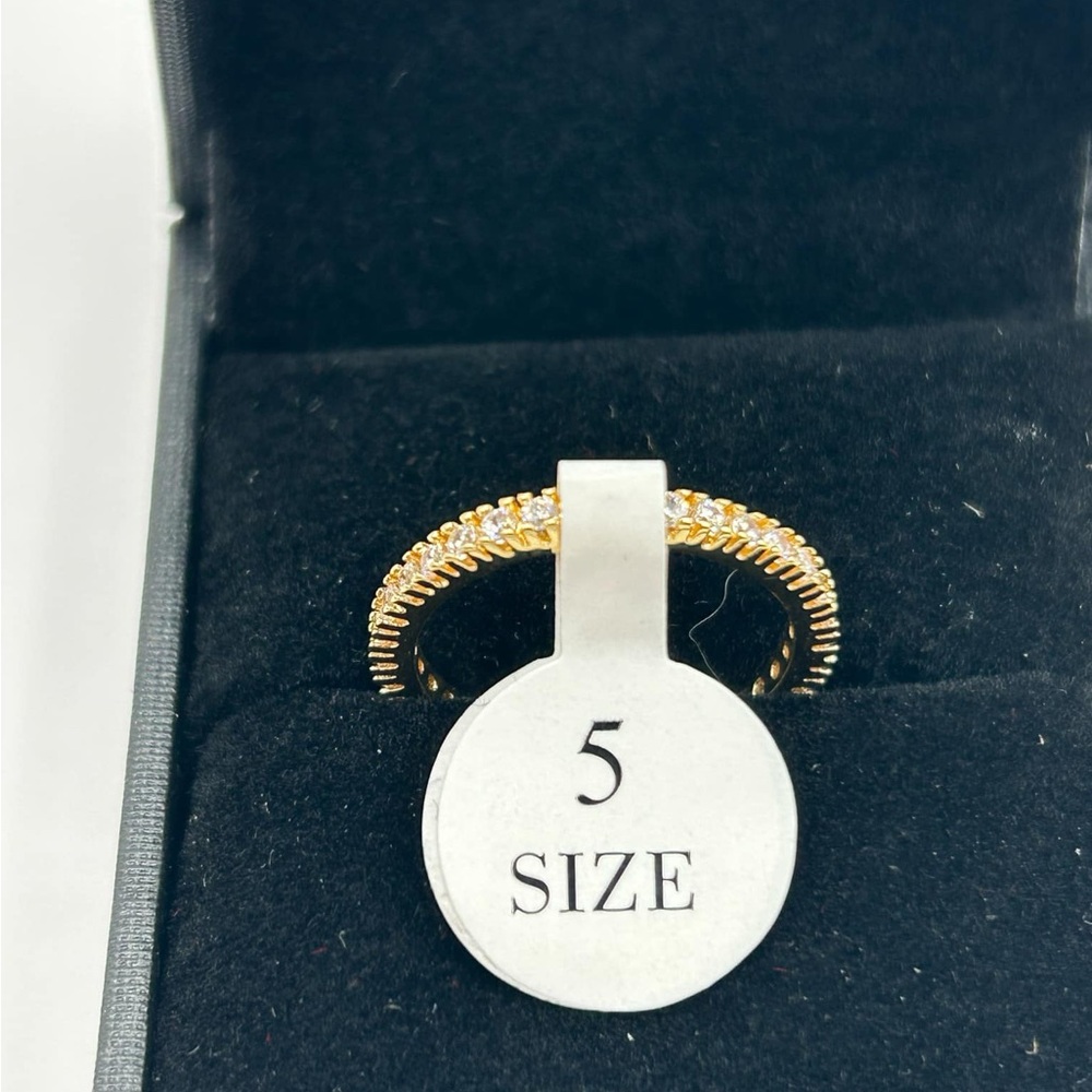 18k Rose Gold Plated Chanel Set Ring 
Size 5,7,9 available